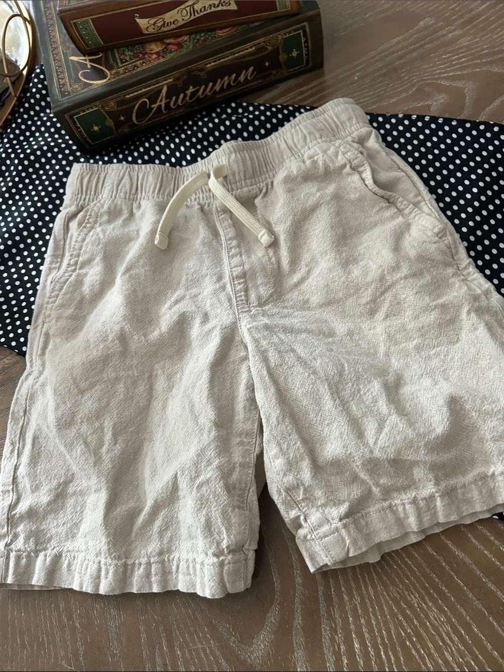 Boys Old Navy Linen Blend Casual Drawstring Dock Shorts Light Beige Large 10-12
